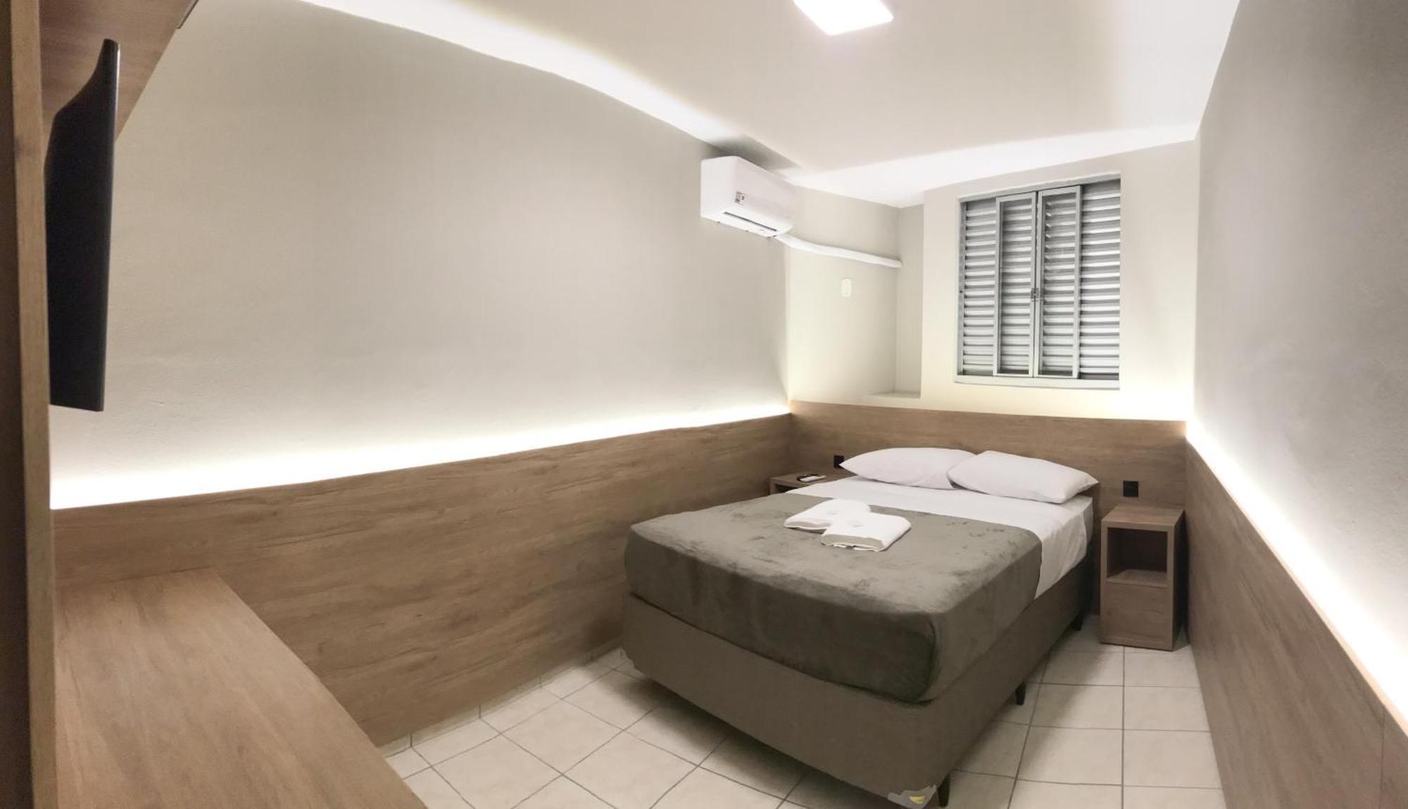 Ipe Hotel Curitiba - Aeroporto ภายนอก รูปภาพ