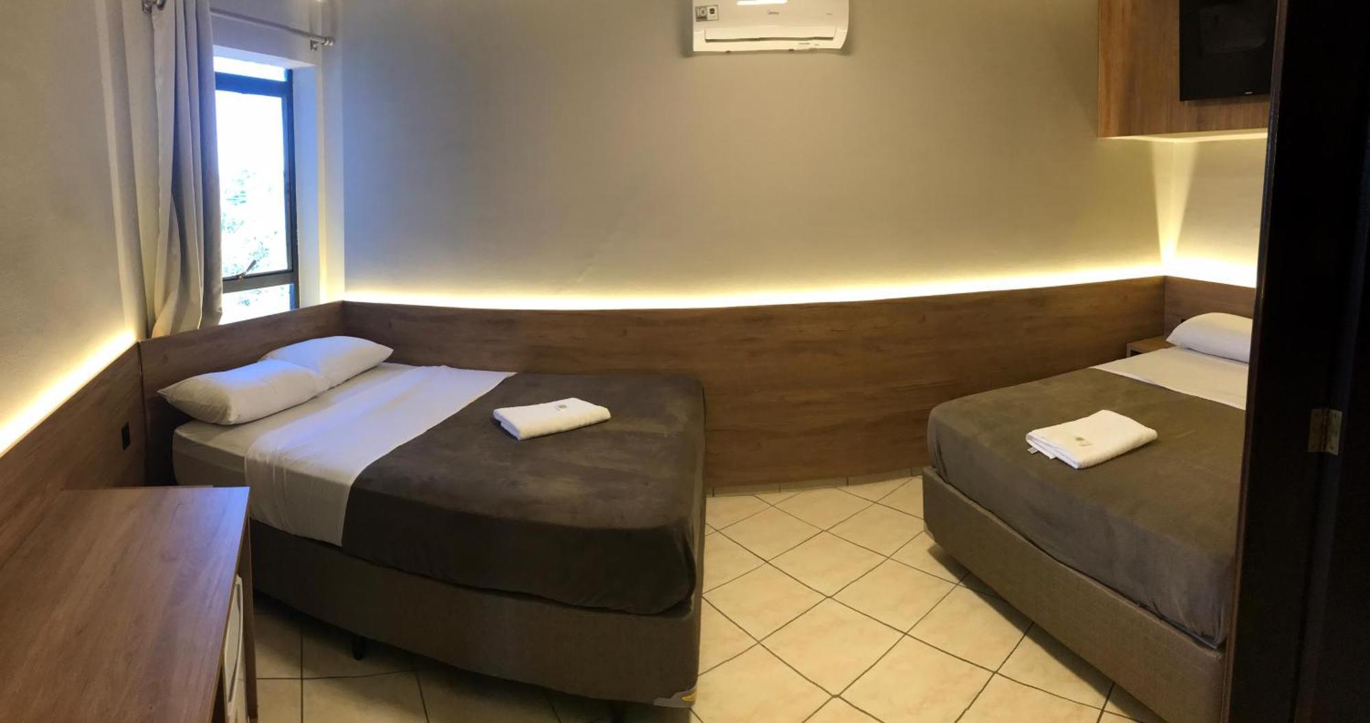Ipe Hotel Curitiba - Aeroporto ภายนอก รูปภาพ