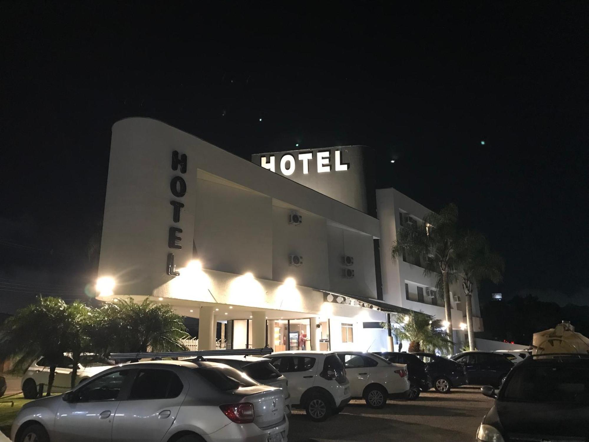 Ipe Hotel Curitiba - Aeroporto ภายนอก รูปภาพ